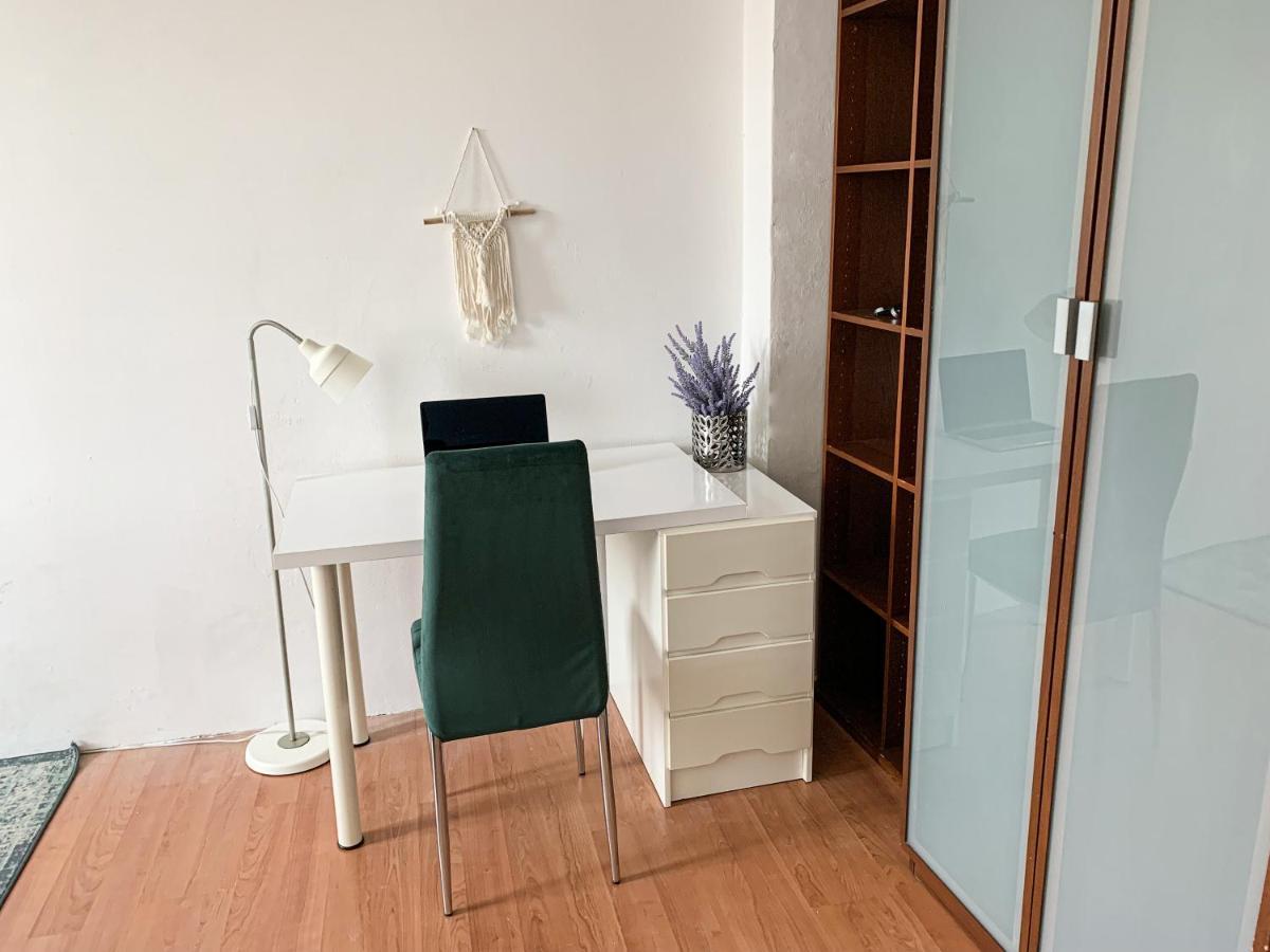 Cozy Downtown City Living Bratislava Exterior photo
